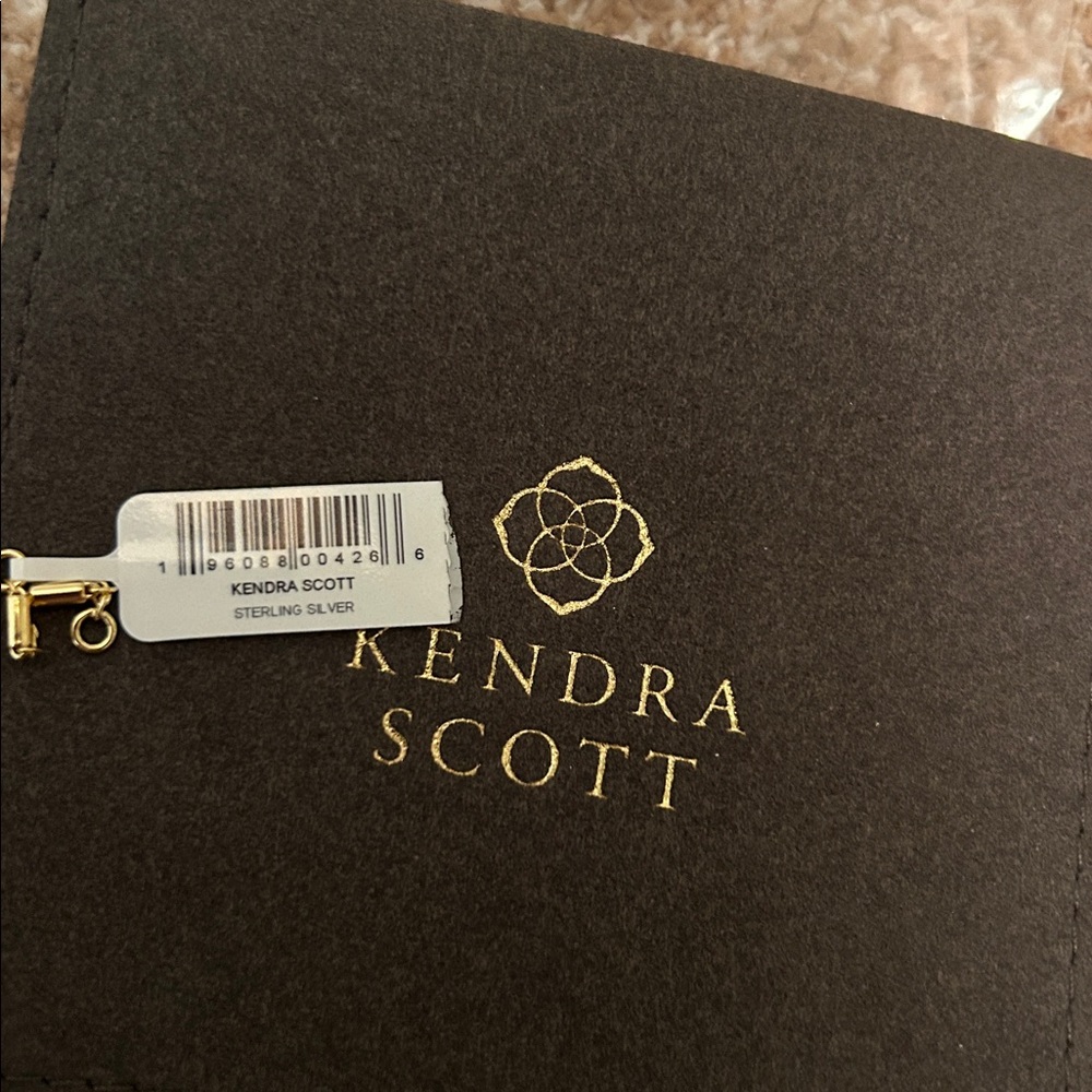 Kendra Scott Allison Pendant Necklace 18 k gold Vermeil - Picture 5 of 9
